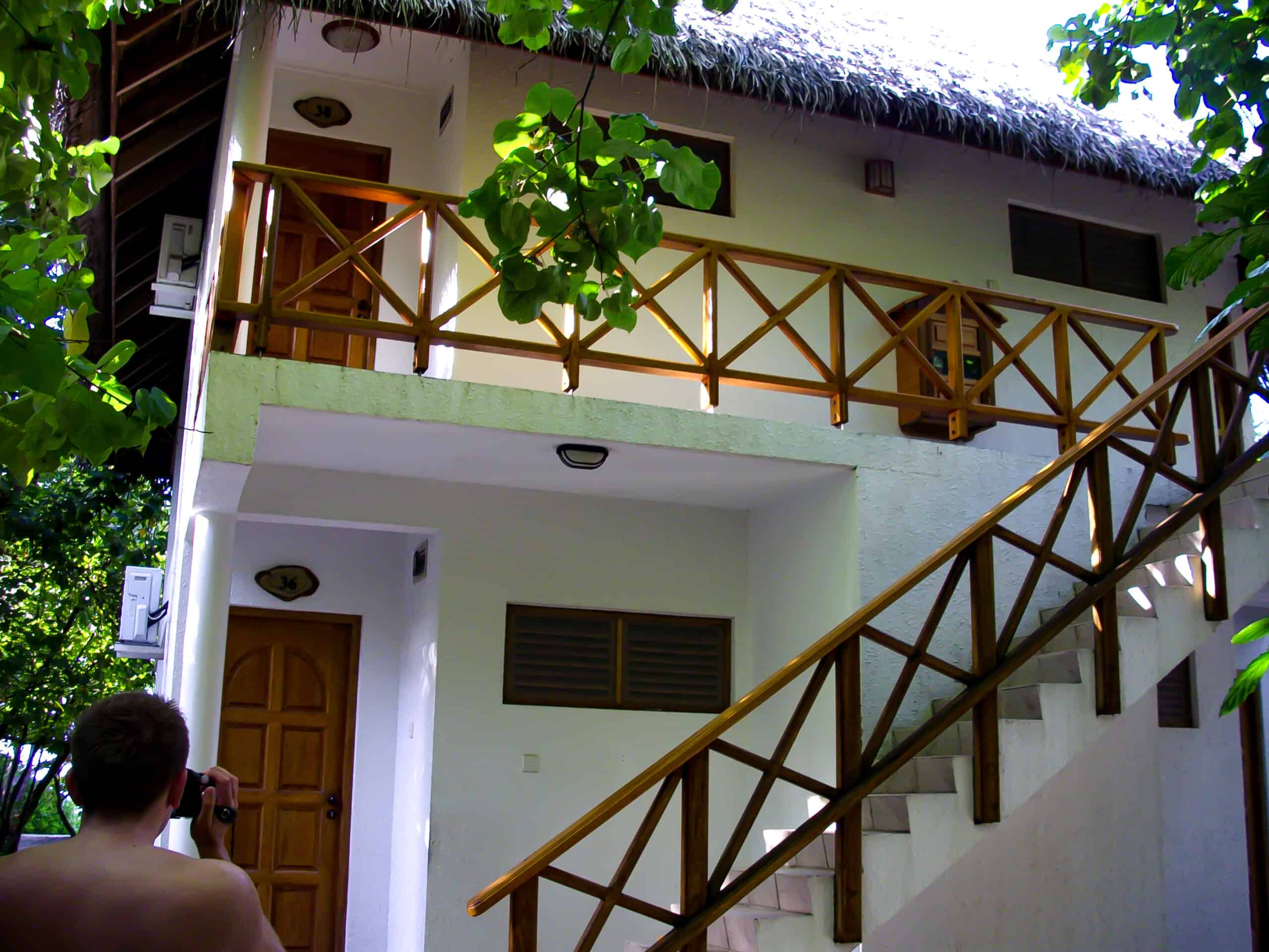 beach-villa-quad-bungalow-fihalhohi